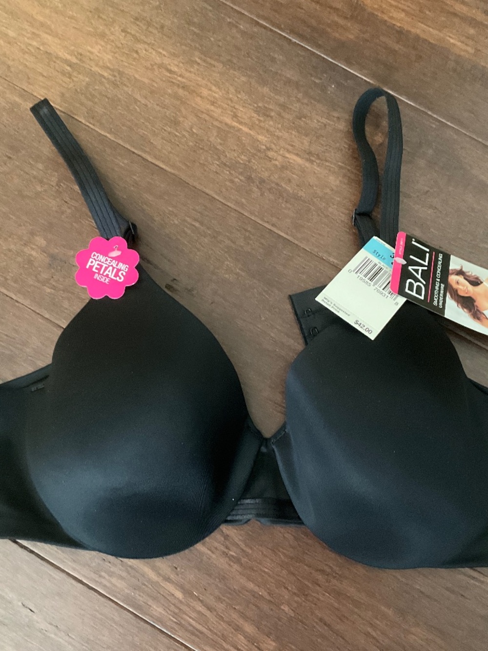 Bali Bra 36C Smooth Concealing Underwire Black